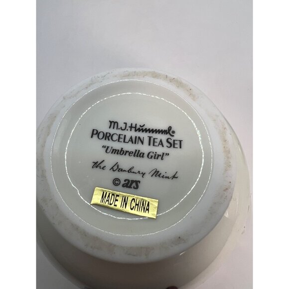 Hummel Danbury Mint Stormy Weather Tea Set Unbrella Boy Creamer, Umbrella Girl S - Picture 16 of 16